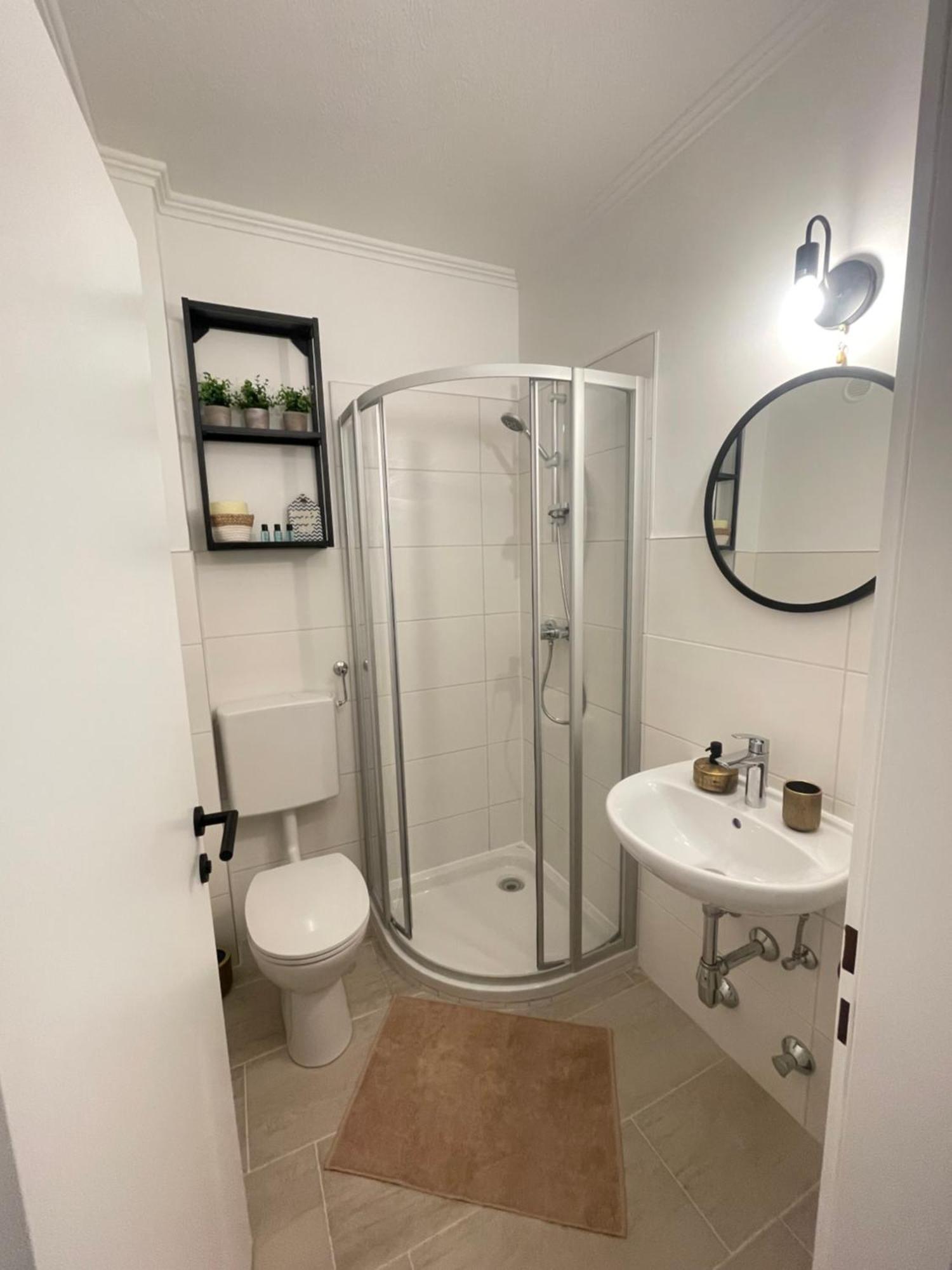 Apartment Klagenfurt Villa Frank No1 - With Free Parking, Smart-Tv & Self Check-In Клагенфурте Экстерьер фото